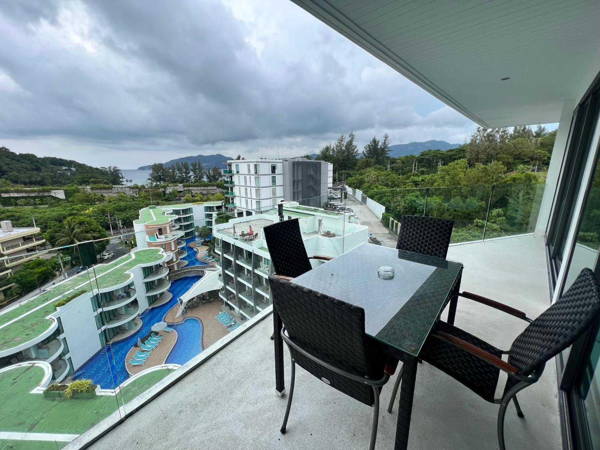 Twin Sands Resort Penthouse Patong Exterior photo